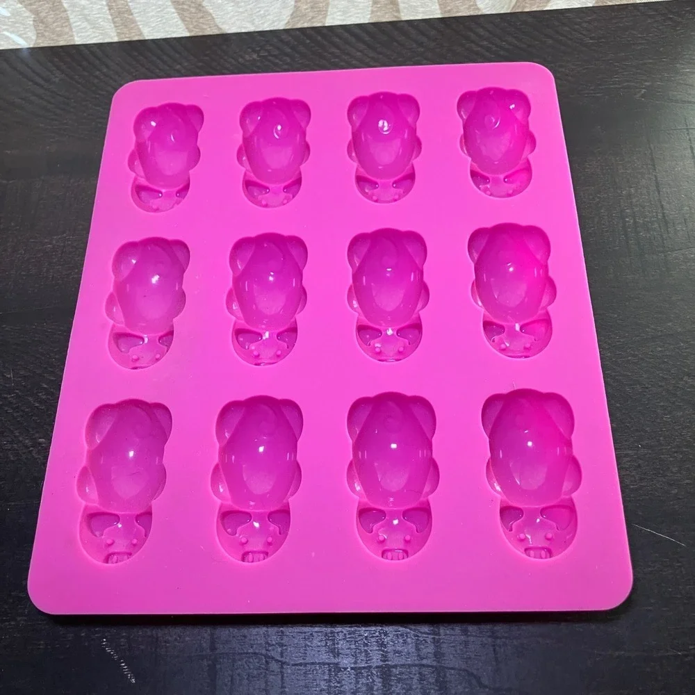 Piggy Pop Silicone Baking Pan BPA Free Makes 12 Pigs In A Blanket New Fun